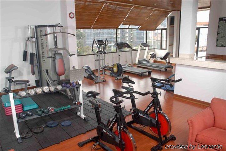 Nh Collection Bogota Andino Royal Hotel Faciliteter billede A gym in a private home