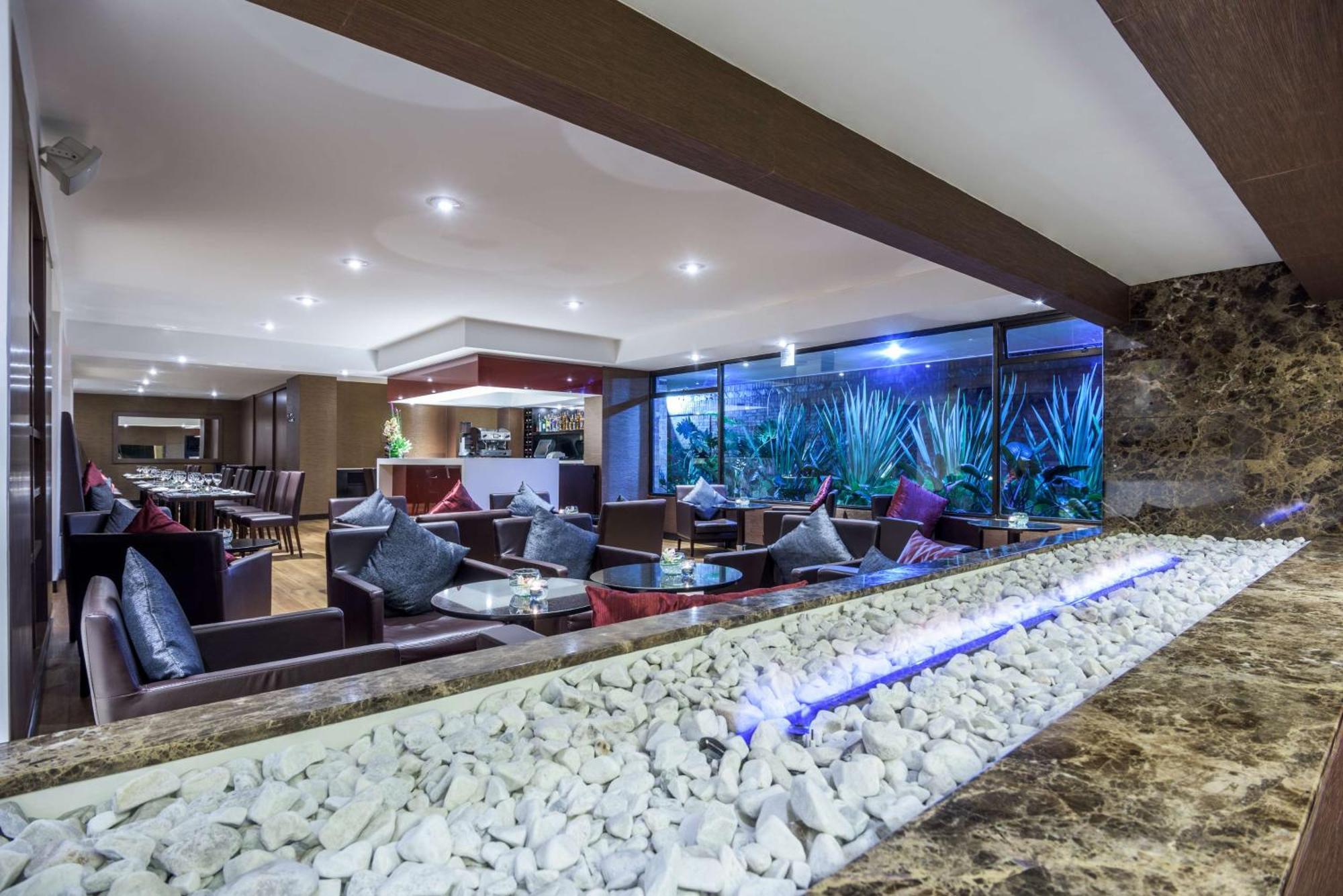 Nh Collection Bogota Andino Royal Hotel Eksteriør billede The lobby of the hotel