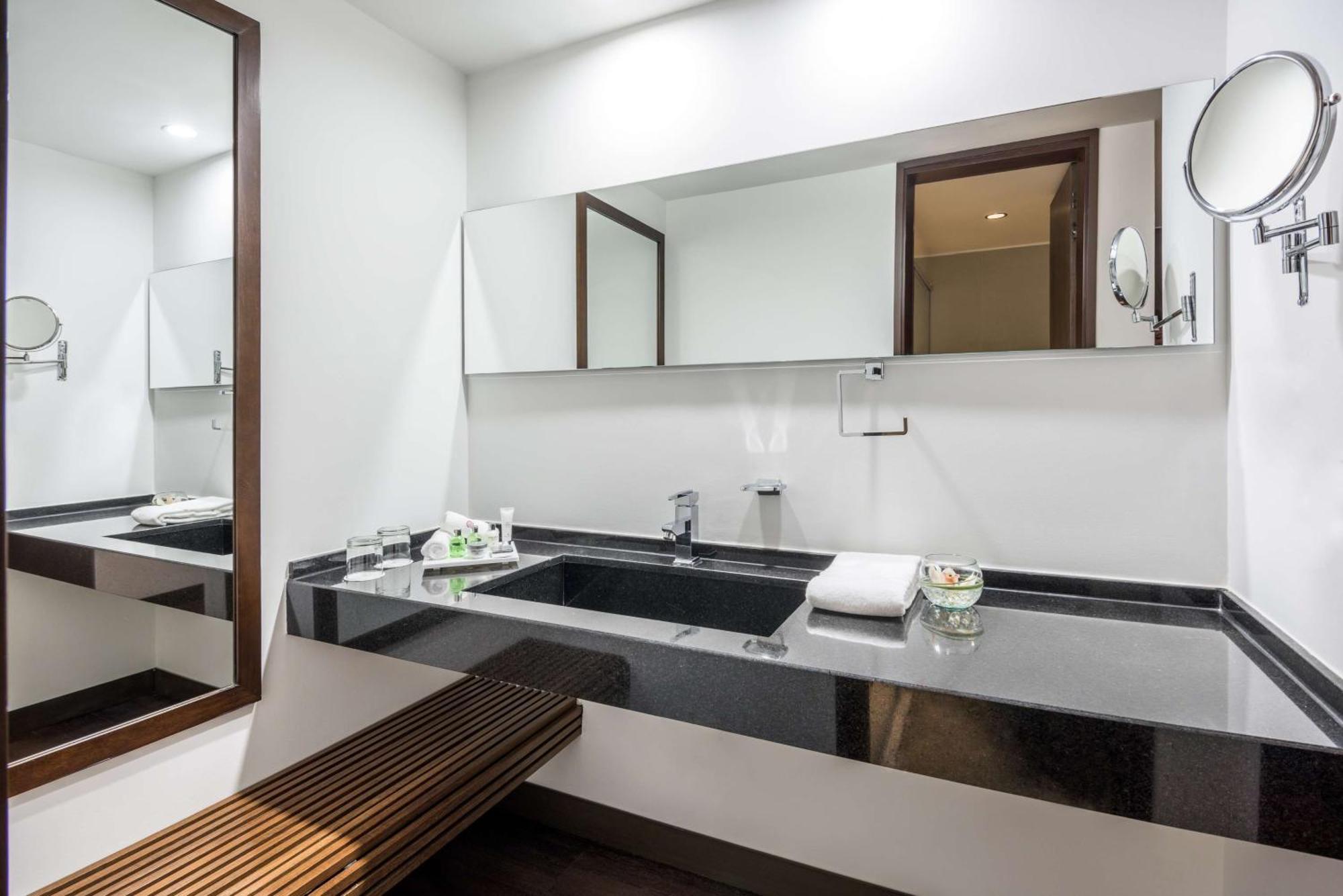 Nh Collection Bogota Andino Royal Hotel Eksteriør billede